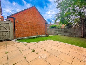 Rear- click for photo gallery